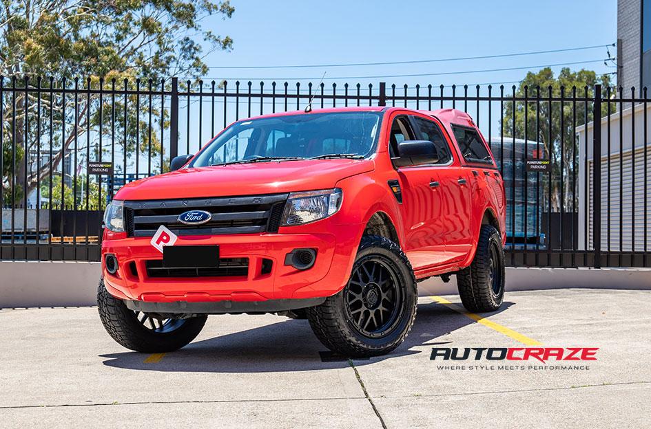 FORD RANGER GRENADE OR MATTE BLACK